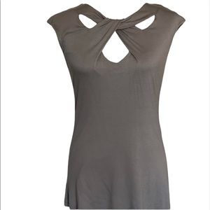 Twist front - Nordstrom top